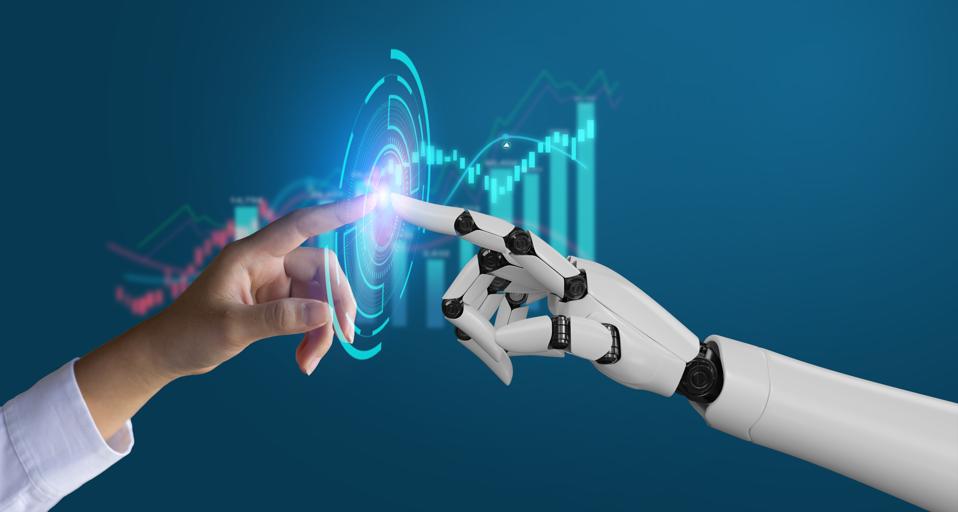 5 būdai, kaip dirbtinio intelekto pokalbių robotai transformuoja klientų aptarnavimą 2025 m.