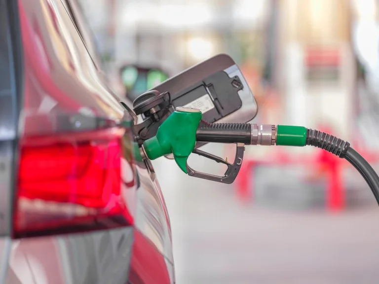 95 benzino vidurkis Lietuvoje – 1,62 Eur/l: kiek kainuoja bakas
