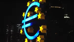ECB indėlių norma: ar iki gruodžio 17-osios mažės?