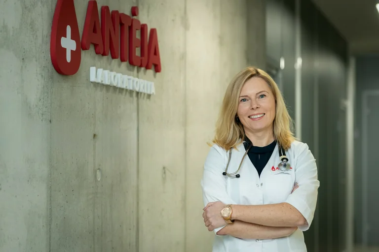 Lietuvoje erkės aktyvios ir rudenį: skiepytis dar ne vėlu: praktinė informacija