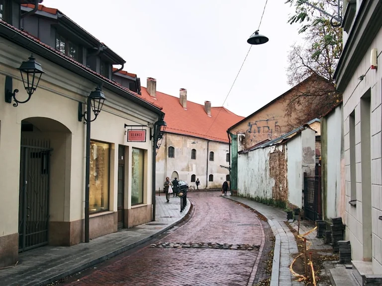 Sekmadienio vakaras Vilniuje: trys lankstūs planai