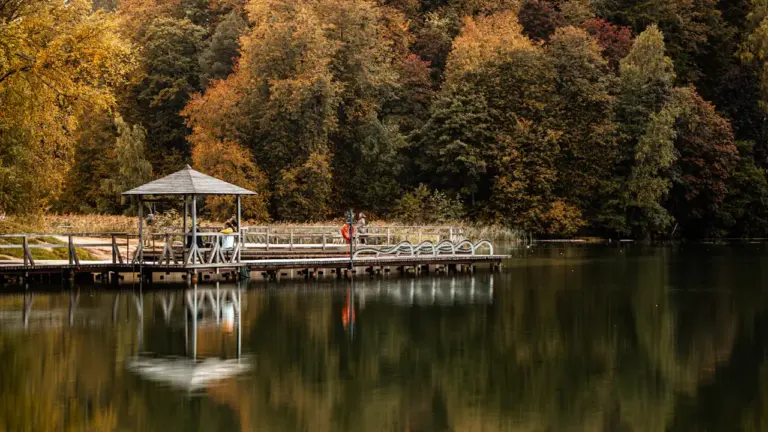 Rudens lygiadienis Lietuvoje: gamtos riba ir skirtingi papročiai