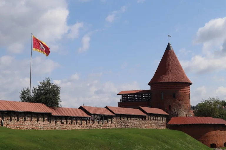 Rugsėjo 12-oji: kaip vienas istorinis lūžis formavo Lietuvos tapatybę