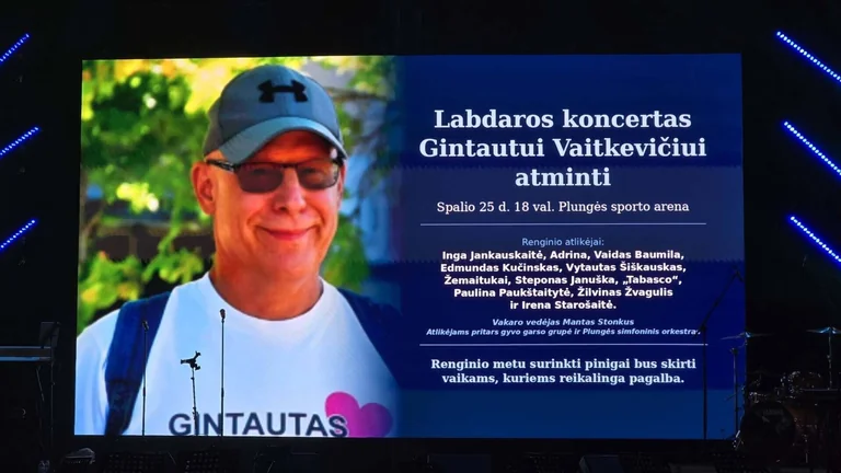 Plungės koncertas subūrė žvaigždes ir paramą sergantiems vaikams